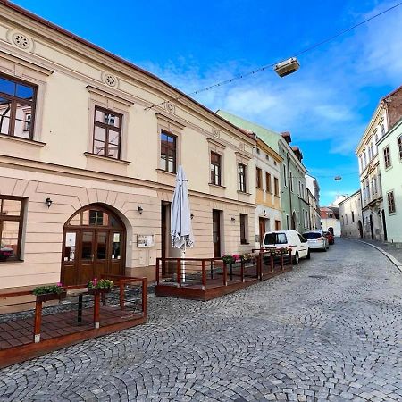 Penzion U Radnice, Byt 3 Znojmo Kültér fotó